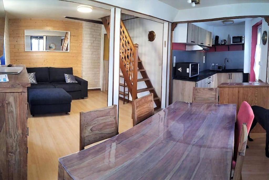 Appt De Charme En Plein Coeur Historique Apartment Dives-sur-Mer Exterior photo